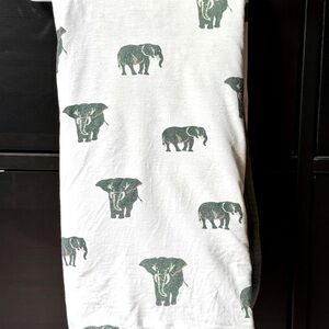 Kyte BABY Elephant Print Blanket - White and Green